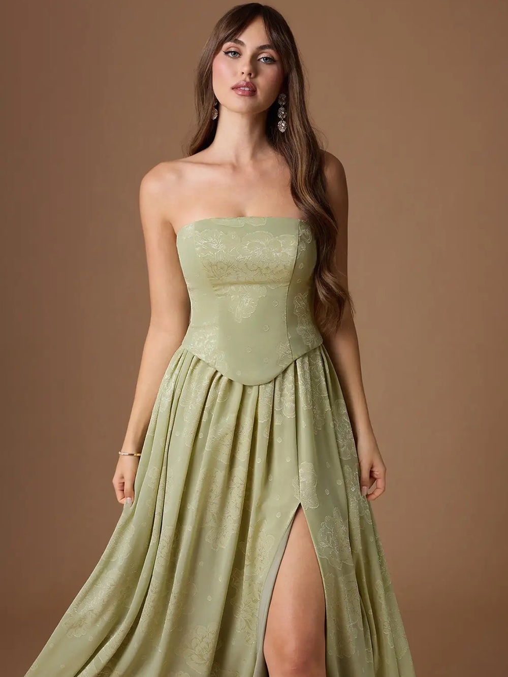 NWT Azazie Isaura Celadon Maxi Dress in Green Size 6 - Picture 2 of 15